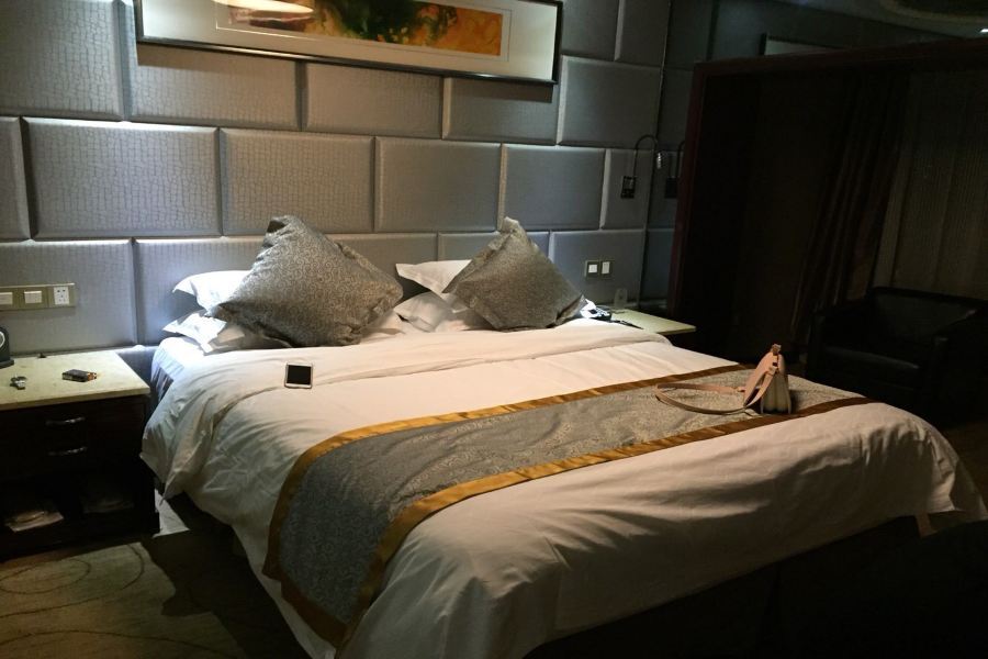 Friend Hotel Шанхай Екстер'єр фото